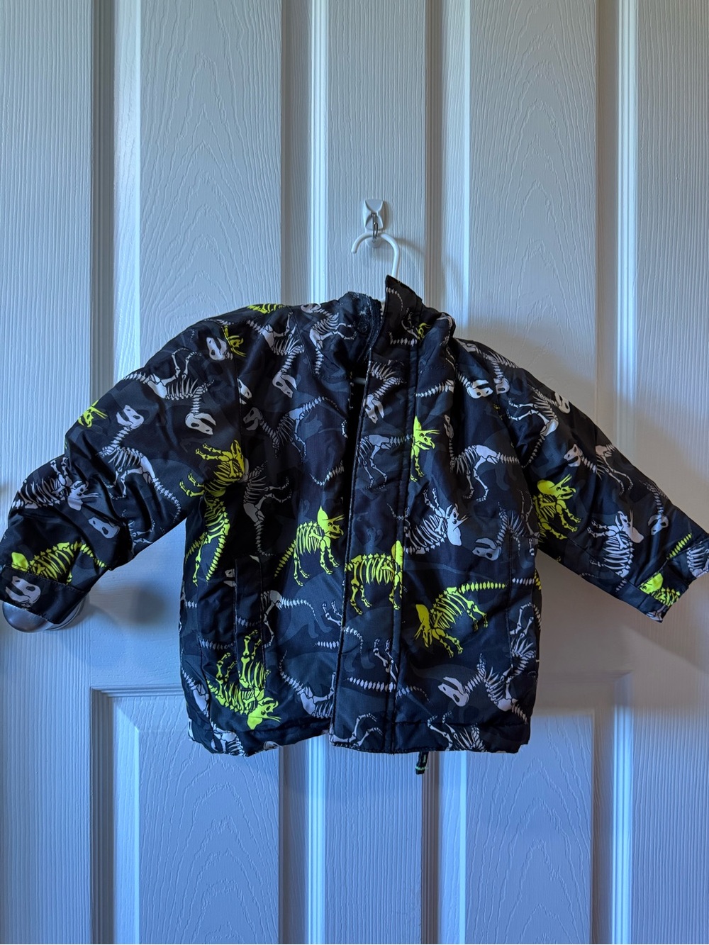 The Children’s Place 2T Black Dino-Print Jacket with Neon Accents